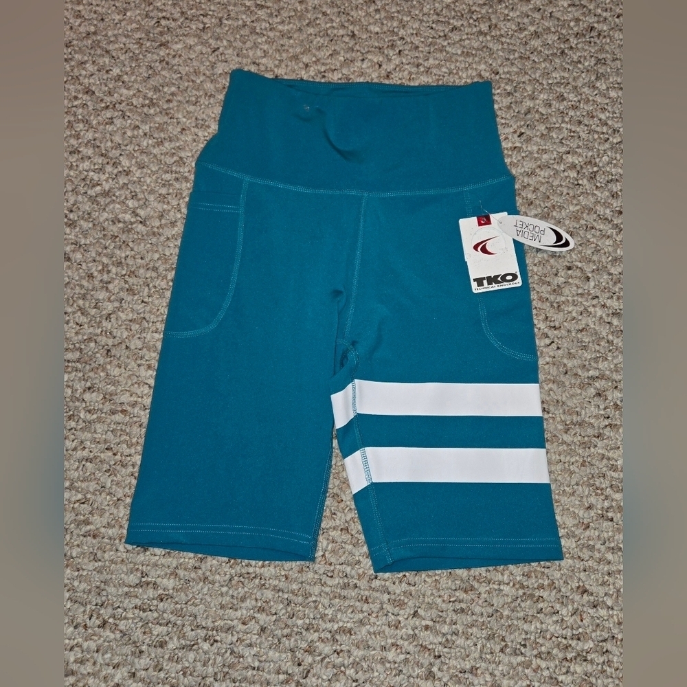 NWT TKO High Waisted, Tummy Control Athletic Shorts Women's Size Medium